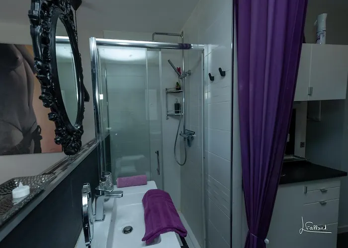 Glamour Naturiste Apartment *