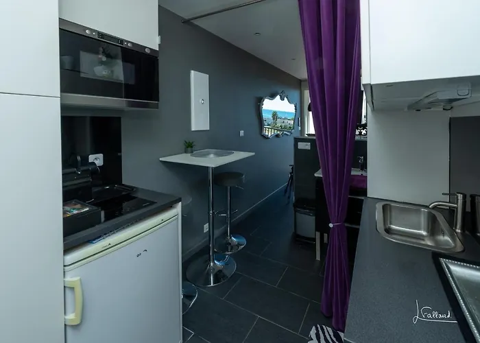 Glamour Naturiste * Agde