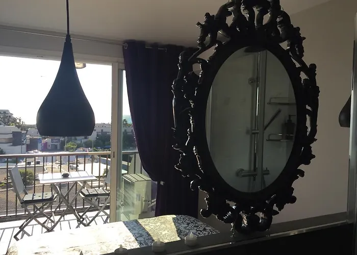 Glamour Naturiste Apartman *